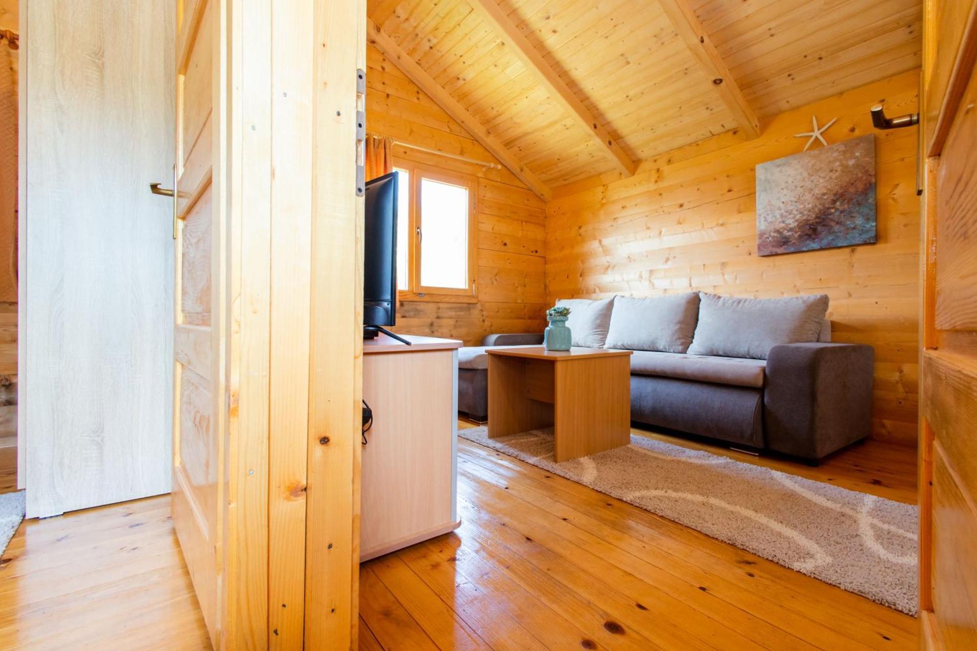 Katana Village Apartment Ούλτσιν Εξωτερικό φωτογραφία